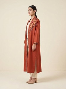 Bata Larga para Mujer, Color Terracota, Panel Suzani Bordado a Mano, Kimono Tradicional Hecho a Mano, Abierto - Product Image 2