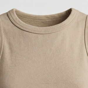 Conjunto Casual de 2 Piezas Tejido para Mujer, Top Corto sin Mangas con Estampado de Letras y Pantalones Cortos por Encima de la Rodilla, Beige, Algodón, Ropa de Primavera/Verano - Product Image 4