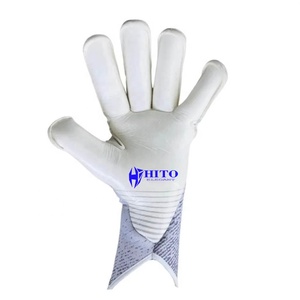Gants de gardien de but de football en tricot blanc et bleu, design personnalisé, qualité supérieure, sangle élastique allemande de 4 mm, caoutchouc injecté à coupe négative - Product Image 3