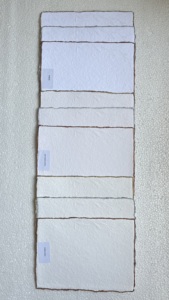 Hojas de Papel Premium con Borde Decorativo y Sobres Hechos a Mano para Invitaciones, Papelería, Manualidades, Empaque y Regalos - Product Image 4