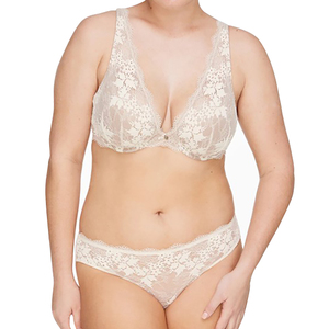 Wholesale OEM Women's Push-up Bra & Brief <b>Set</b> with Custom Logo <b>Embroidery</b> From Bangladeshi Suppliers - Product Image 2