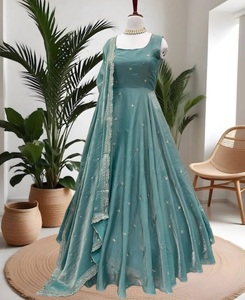 คอลเลคชั่นชุดเดรส Anarkali สำหรับงานปาร์ตี้และงานเทศกาลสำหรับผู้หญิงรุ่นล่าสุด ผ้าซาตินไหมแท้ พร้อมงานปักเลื่อม - Product Image 1
