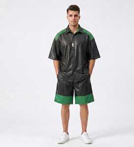 เสื้อเชิ้ตแขนสั้นลายหนังสีดำเขียวสำหรับผู้ชายพร้อมกางเกงขาสั้นชุดสตรีทแวร์ฤดูร้อนชุดโพลีเอสเตอร์ทรงหลวม - Product Image 1