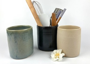 Green Glazed Stoneware Ceramic <b>Utensil</b> <b>Holder</b> Smooth Finish High Fired Chip Resistant <b>Kitchen</b> Counter Storage Organizer Durable - Product Image 4