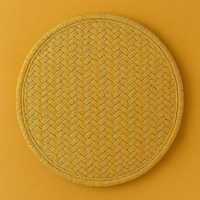 Ensemble de sets de table ronds fins en fibre de bambou écologiques à motif végétal de style bohème |   Sets de table artisanaux et durables tissés à la main