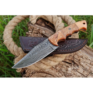 Cuchillo de Caza y Camping de Acero de Damasco, Servicio de Fabricación Personalizada con Mango de Madera y Funda de Cuero, Suministro al por Mayor - Product Image 4