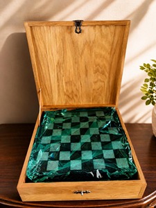 High Quality Custom Resin <b>Chess</b> <b>Board</b> Box <b>Chess</b> Game <b>Set</b> Luxury Resin <b>Chess</b> Piece High Pieces Resin <b>chess</b> <b>board</b> for gift - Product Image 1