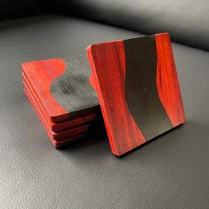 Posavasos de Resina Epoxi con Madera Africana Oscura/Conjunto de Cinco Posavasos de Resina Negra para Mesa de Café, Decoración y Protección de Superficies - Product Image 4