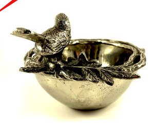 Tazón de Servir con Diseño Elegante y Decoración Dorada, con Pájaro Decorativo en la Parte Superior, para el Hogar y la Cocina - Product Image 1