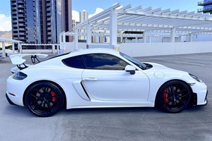 Porsche 718 Cayman GT4 2022 - Product Image 6