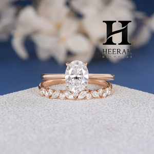 Anillo de compromiso de oro macizo de 14K con halo oculto y diamante de laboratorio de corte ovalado de lujo, conjunto nupcial único con banda a juego de marquesa para mujer - Product Image 4