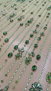 Tela de encaje bordada con cuentas de poliéster de alta densidad, la más vendida, para vestidos de novia, disponible para suministro mundial - Product Image 5