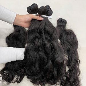 Extensions de cheveux ondulés naturels tendance, 100 % cheveux vietnamiens, mèches épaisses avec pointes pleines, finition haut de gamme, stock massif disponible - Product Image 4