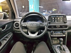 Hyundai Kona KU341092 2019, SUV Compacto con Interior Espacioso, Gran Capacidad de Carga, Eficiente en Consumo de Combustible, Vehículo Confiable para Conducción Diaria - Product Image 4