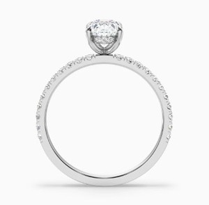 Anillo de compromiso y boda minimalista de lujo chapado en oro blanco de plata de ley 925 con moissanita de corte ovalado y engaste de garra - Product Image 3