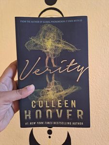 Très demandé : Verity de Colleen Hoover, roman psychologique, thriller, romance, mystère, best-seller, fiction anglaise, édition brochée. - Product Image 3