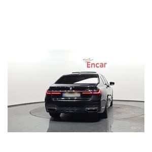 BMW Serie 7 740i M Sport, Modelo Mayo 2021, con 63,677 km, Caja de Cambios Automática, Volante a la Izquierda - Product Image 3