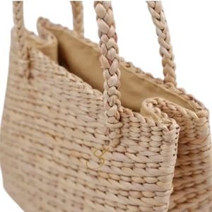 Sac fourre-tout en paille de jacinthe d'eau fait main : Sac à main tissé au Vietnam - Product Image 2