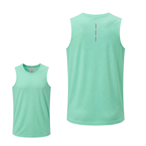 Camiseta deportiva ligera de punto para hombre, ecológica, de alta calidad, de secado rápido, transpirable, para gimnasio, correr y entrenar. - Product Image 1