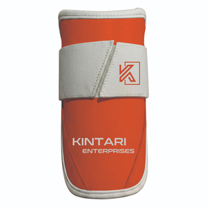 Protège-coude de baseball léger personnalisé couleur orange, en tissu PU, pour jeunes et adultes, avec sangle réglable, protection complète de l'avant-bras - Product Image 1