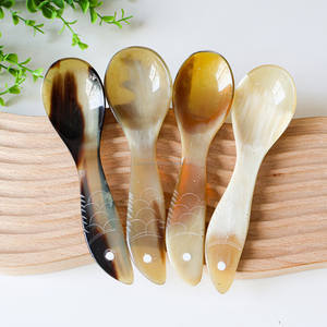 Cuillère artisanale en corne de buffle Cuillère artisanale en corne de buffle de petite taille pour crème glacée, café et thé Cuillère à sel - Product Image 6