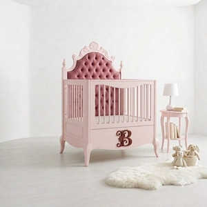 Lit bébé sculpté en acajou, mobilier de chambre d'enfant fait main d'Indonésie AQM880 - Product Image 2