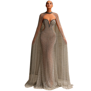 Robe de soirée de luxe en mauve, ornée de perles à la main, pour femmes |   Robe de soirée et de mariage élégante, longue, sans manches, avec broderie et cape - Product Image 3