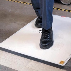 Alfombrilla Antiestática de Polietileno de Grado Médico Fabricada en Corea para Control de Polvo y Contaminación en Cuartos Limpios - Product Image 1