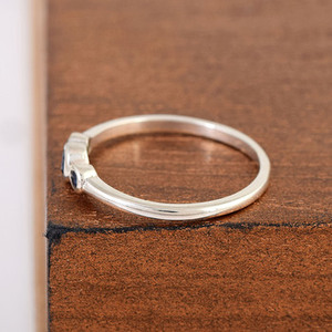 Anillo Apilable de Plata de Ley 925 con Engaste de Bisel, Gema de Zafiro Azul Natural, Forma Redonda, Elegante, Moderno, Clásico, para Boda - Product Image 2