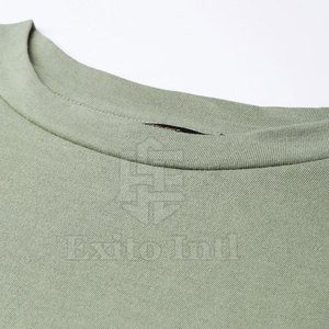 เสื้อยืดครอปทรงเข้ารูปสำหรับผู้หญิง ดีไซน์ล่าสุด มีจำหน่ายทุกสีทุกขนาด - Product Image 6