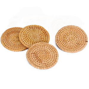 Posavasos Redondo Hecho a Mano de Ratán con Incrustaciones de Cerámica, Diseño Floral Clásico Tejido Natural, Marca TUYET DUNG, Decoración de Mesa de Vietnam - Product Image 3