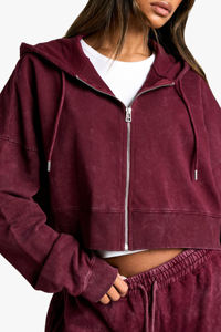 Sudadera con Capucha Extra Grande para Mujer, Tendencia en Moda, Color Sólido Borgoña, Tejido de Algodón, Corte Asimétrico, Estilo Corto, para Otoño - Product Image 4