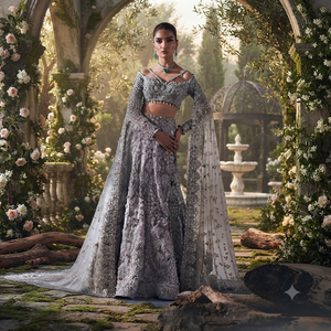 Elegante Conjunto de Lehenga Choli Gris Bordado para Mujer, Vestido Tradicional Indio Pakistaní para Boda, Largo hasta el Suelo, de Algodón sin Arrugas - Product Image 6