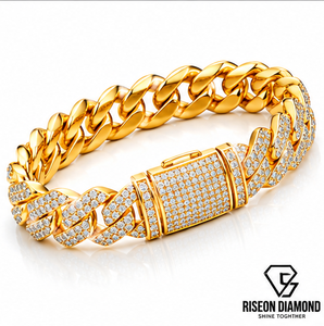 Bracelet de luxe pour homme en or jaune 18 carats, maille cubaine, entièrement pavé de diamants, fermoir boîte, avec accents de diamants de laboratoire, bracelet de poignet statement - Product Image 2