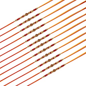 Ensemble cadeau Rakhi tendance en polyester indien traditionnel, orné de pierres multicolores, pour frères et sœurs (Bhabhi) |   Vente en gros de bijoux d'amitié de créateurs - Product Image 4