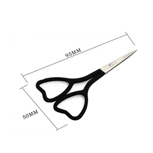 Accessoire professionnel pour la confection de vêtements avec une poignée confortable et un design équilibré pour les travaux sur tissu, ciseaux de tailleur - Product Image 5