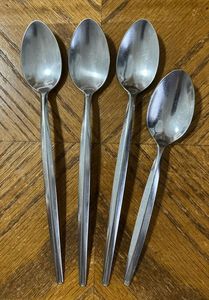 Cuillère à dîner en acier inoxydable avec finition brillante de haute qualité pour la maison et l'hôtel à prix abordable, cuillère à dîner argentée - Product Image 5