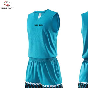 Nuevo diseño de uniforme de baloncesto impreso con logotipo bordado personalizado para entrenamiento - Product Image 2