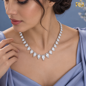 สร้อยคอเพชรเม็ดใหญ่ทรงหยดน้ำแบบไล่ระดับสี รุ่น Majesty Pear Fringe Lab Grown Diamond |   ทองคำแท้ 9K 14K 18K เครื่องประดับหรูหราสำหรับทุกเพศทุกวัย - Product Image 2