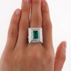 Bague de cocktail Art Déco à taille émeraude avec pavé de diamants, plaqué rhodium, or 10 carats, bague de fiançailles pour femme, design géométrique - Product Image 2