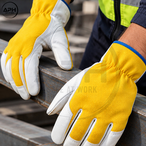 Gants de travail en tissu jaune vif avec paume en cuir grainé blanc, bouts des doigts et ourlet bleu, poignet élastique froncé, accessoires de quincaillerie - Product Image 6