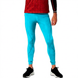 Leggings de Compresión Negros para Hombre, Cintura Elástica, Logotipo Termotransferible en la Pierna Derecha, Diseño Sólido, Spandex y Poliéster - Product Image 4