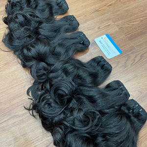 Extensiones de Cabello Rubio Natural Ondulado con Cutícula Alineada, Cabello Virgen al por Mayor - Product Image 2