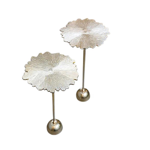 Table basse en métal, style luxueux, design décoratif, table basse en fer forgé doré, salon, maison, meubles en métal - Product Image 4