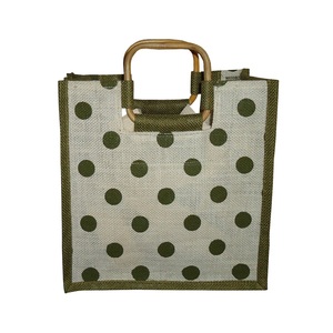 Bolsa de Yute con Asa de Madera, Diseño Exclusivo con Estampado de Lunares Color Oliva, para Regalo - Product Image 1
