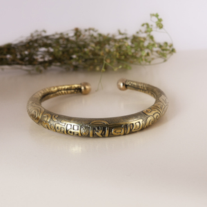Om Namah Shivay Tibetan <b>Silver</b> <b>Cuff</b> <b>Bracelet</b> Antique Gold Plated Vintage Unisex Jewelry Fashion Bangle - Product Image 2