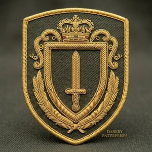 Écusson brodé personnalisé fait main en fil d'or, motif ancre et couronne, forme carrée, pour blazers, costumes, vestes, vêtements et badges - Product Image 6