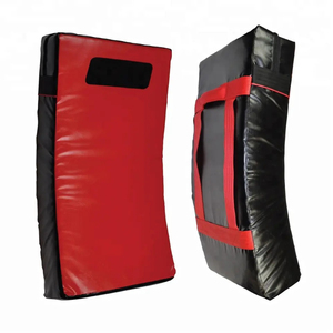Almohadillas de Boxeo Tailandés Curvas y Rectas, Almohadillas de Muay Thai Personalizadas de Cuero con Embalaje Personalizado, Escudo de Protección para Patadas - Product Image 5