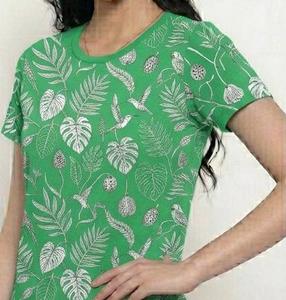 Camiseta de Verano para Mujer con Estampado Personalizado por Sublimación - Product Image 3
