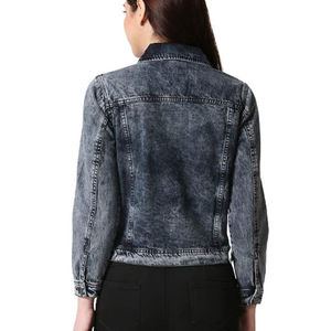 Chaqueta vaquera gris con lavado ácido personalizada para mujer, de manga larga, con botones, estilo vintage, informal, de corte ajustado, para mujer - Product Image 3